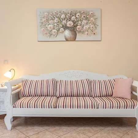 Artemis Superb 2 Bedroom 700 M Away From The * Μηνιά
