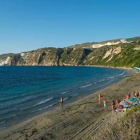 Διαμέρισμα Artemis Superb 2 Bedroom 700 M Away From The Μηνιά