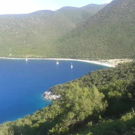 Artemis Superb 2 Bedroom 700 M Away From The Μηνιά